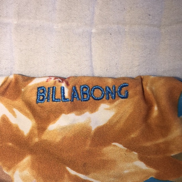 Billabong Blue and Floral Bikini Set - Picture 2 of 3